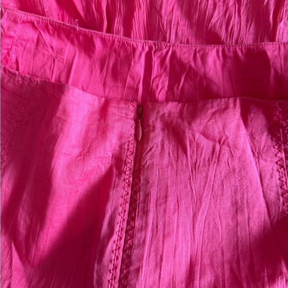 Gianni Bini Elegant Pink Women's Skirt size 8 - Picture 3 of 8